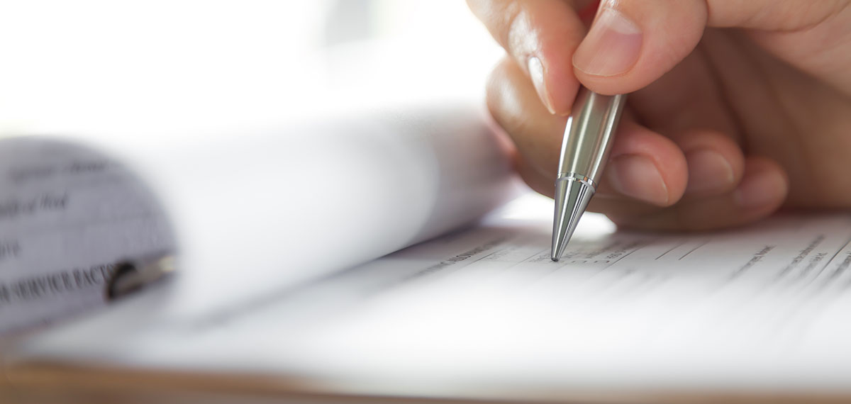 filling out form image